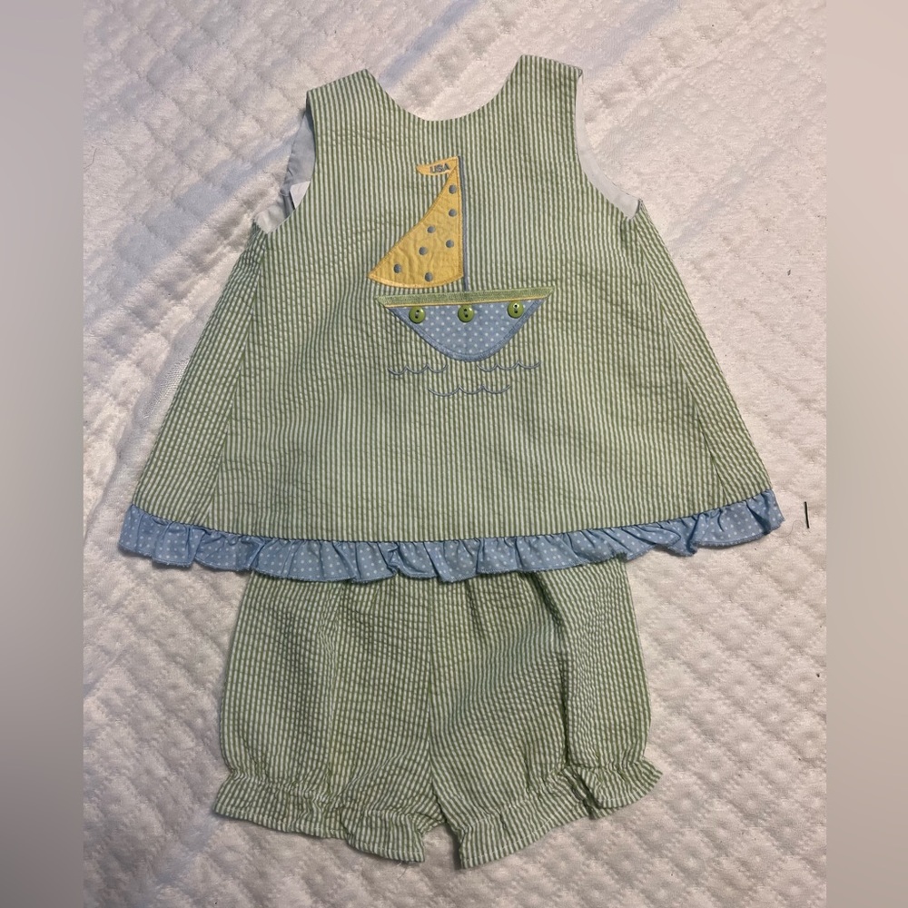 Bailey boys sailboat smocked set size 12m